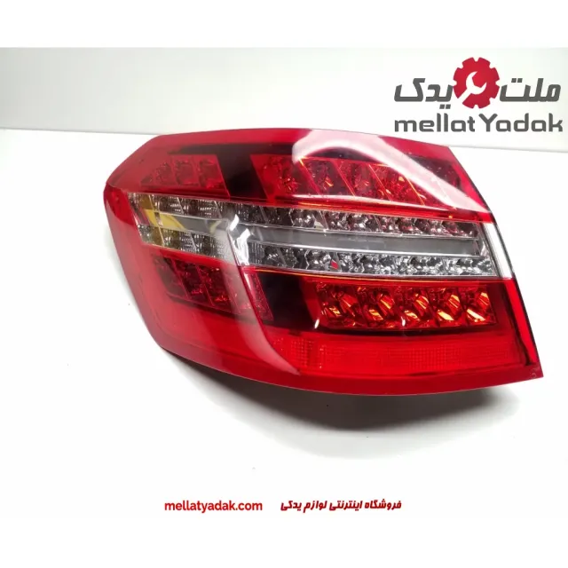 چراغ عقب سمت چپ بنز کلاس E سال های 2008 تا 2017 (اورجینال) – A2129060558