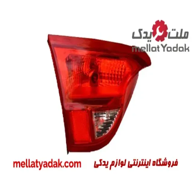 چراغ خطر روی صندوق راست کوئیک